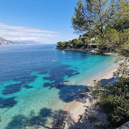 La De Saint-jean-cap-ferrat, Vue Et Acces *