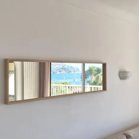 La De Saint-jean-cap-ferrat, Vue Et Acces *
