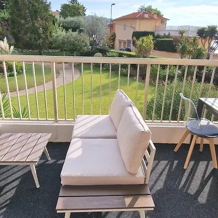 La De Saint-jean-cap-ferrat, Vue Et Acces * Сен-Жан-Кап-Ферра